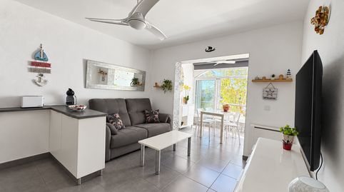 Foto 4 de Apartament en venda a Poblat Tipic, Moxó - Sant Mori, Empuriabrava
