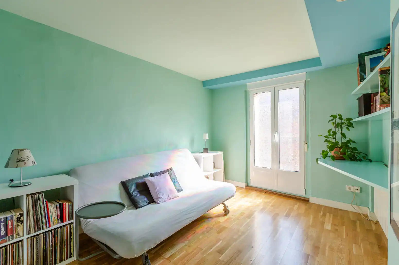 Habitación de Ático en venta en  Pamplona / Iruña con Calefacción, Amueblado y Balcón