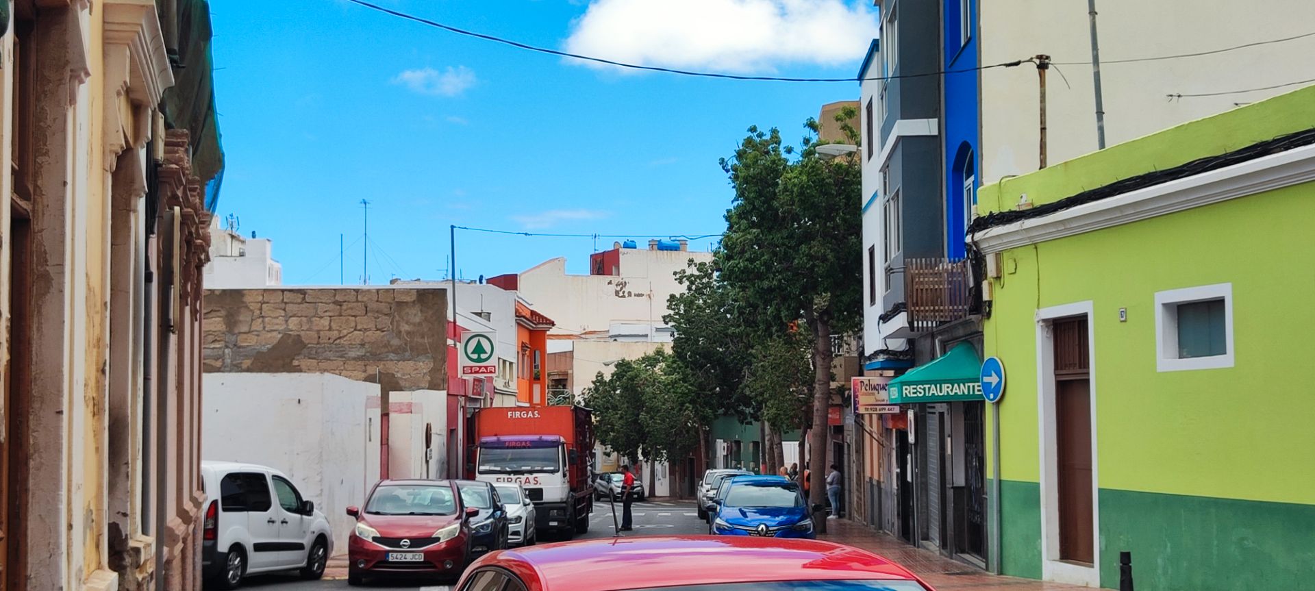 Vista exterior de Piso en venta en Telde