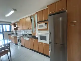 Küche von Wohnung zur Miete in Vega de Infanzones mit Heizung, Parkett und Terrasse