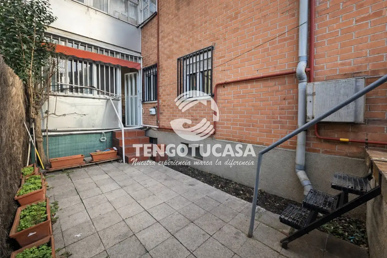 Piso en venta en Calle San Herculano, Canillejas