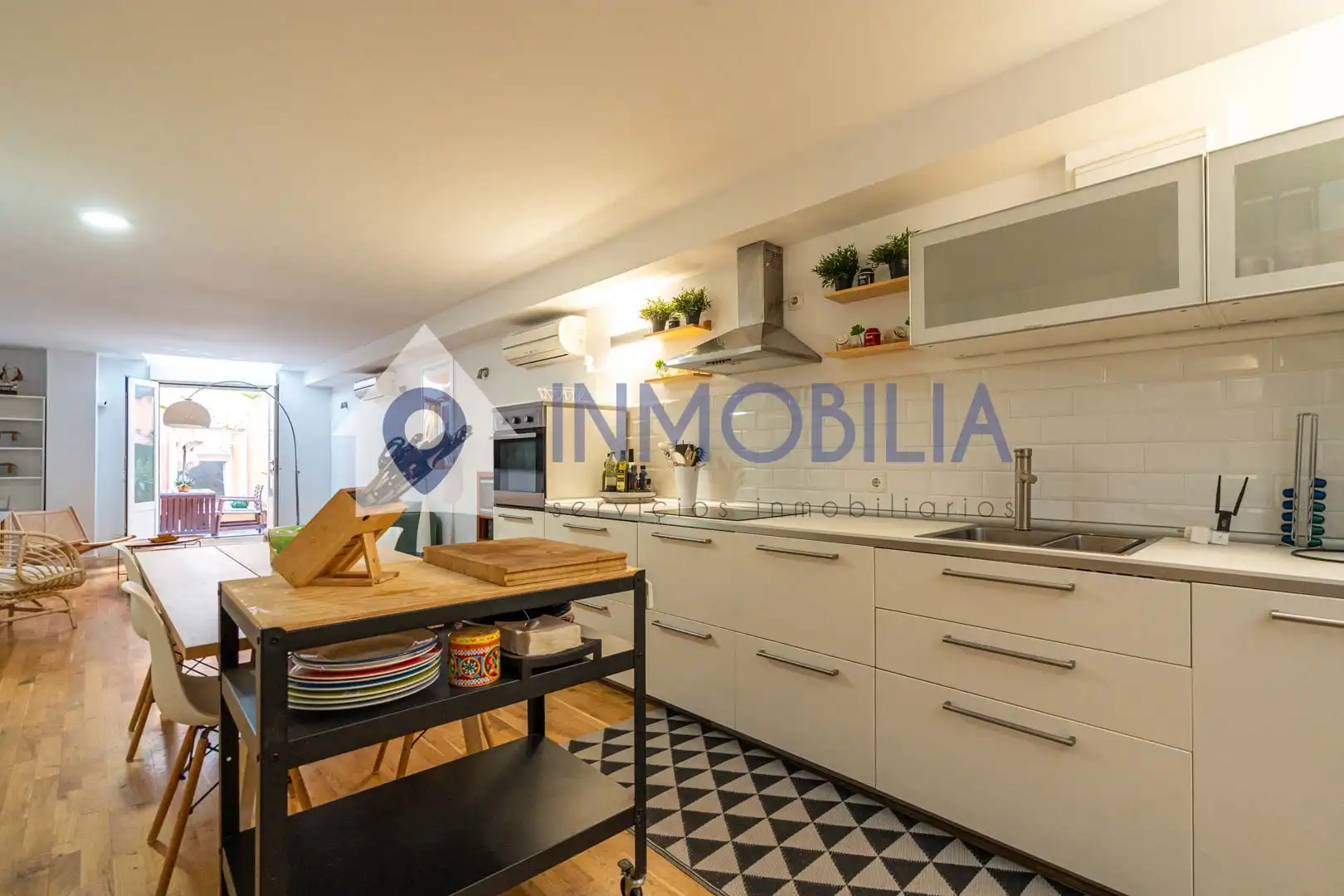 Küche von Maisonette zum Verkauf in Madrid mit Klimaanlage, Heizung und Terrasse