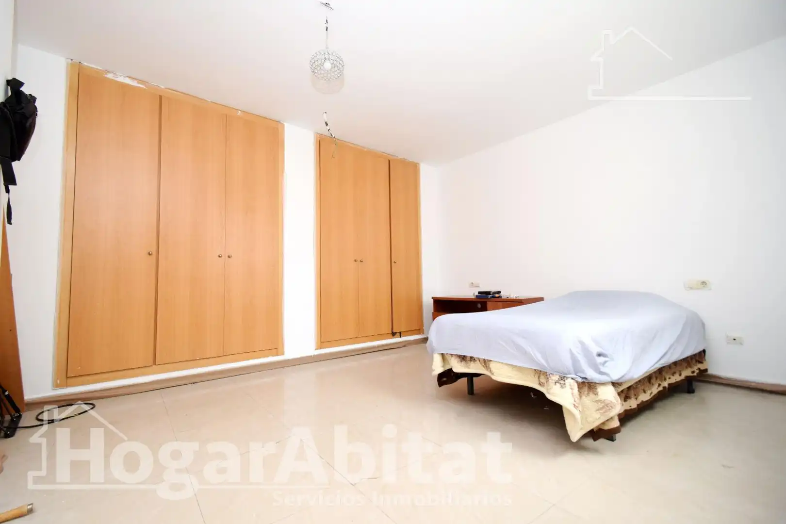 Dormitori de Pis en venda en Llíria amb Aire condicionat i Terrassa