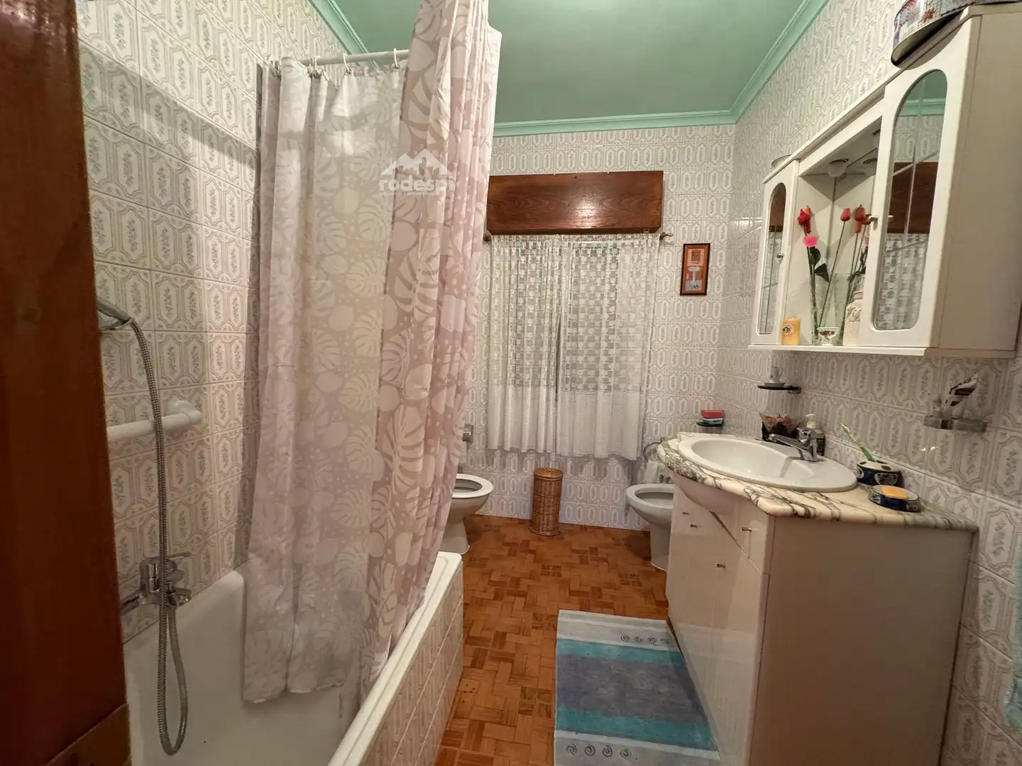 Baño de Casa o chalet en venta en A Teixeira  con Trastero y Amueblado