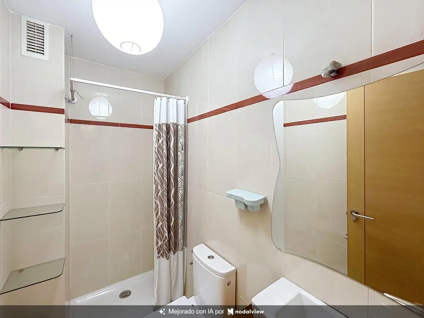 Baño de Apartamento en venta en Ourense Capital  con Calefacción