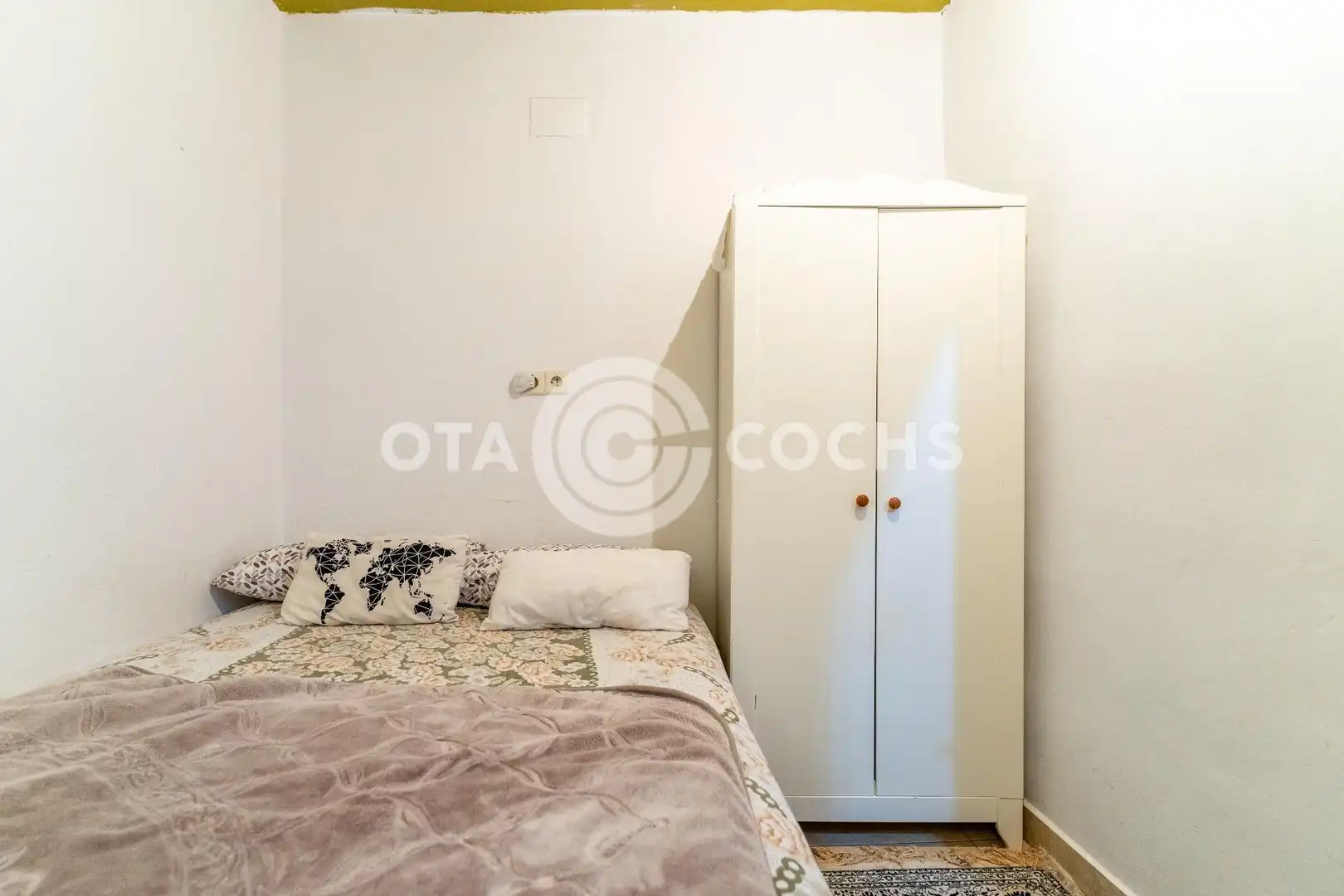 Habitación de Casa adosada en venta en Riudoms con Terraza y Balcón