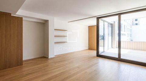 Piso Excelentes de 2 dormitorios en venta en Recoletos, Madrid