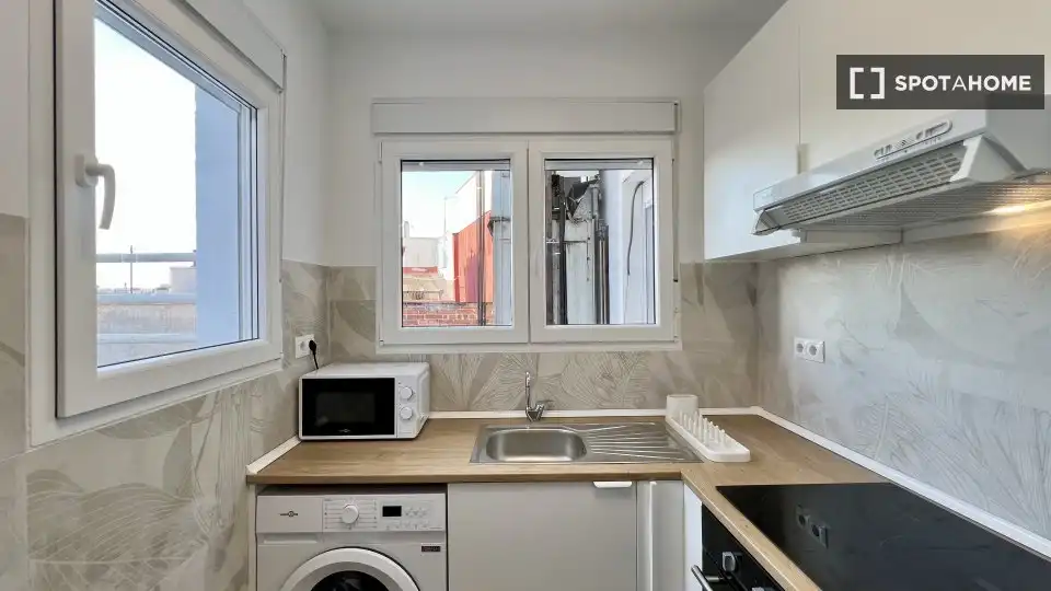 Appartamento con terrazza in affitto a Chamberí, imagen 12