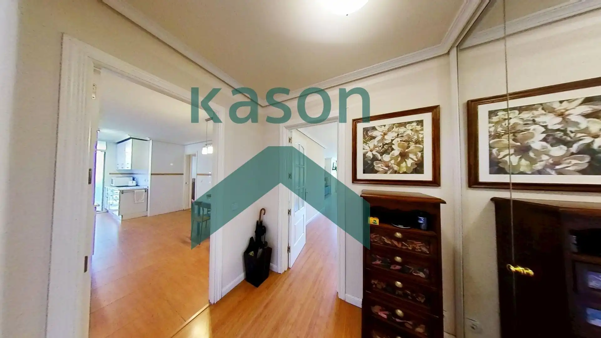 Flat for sale in Madrid  with Heating and Storage room