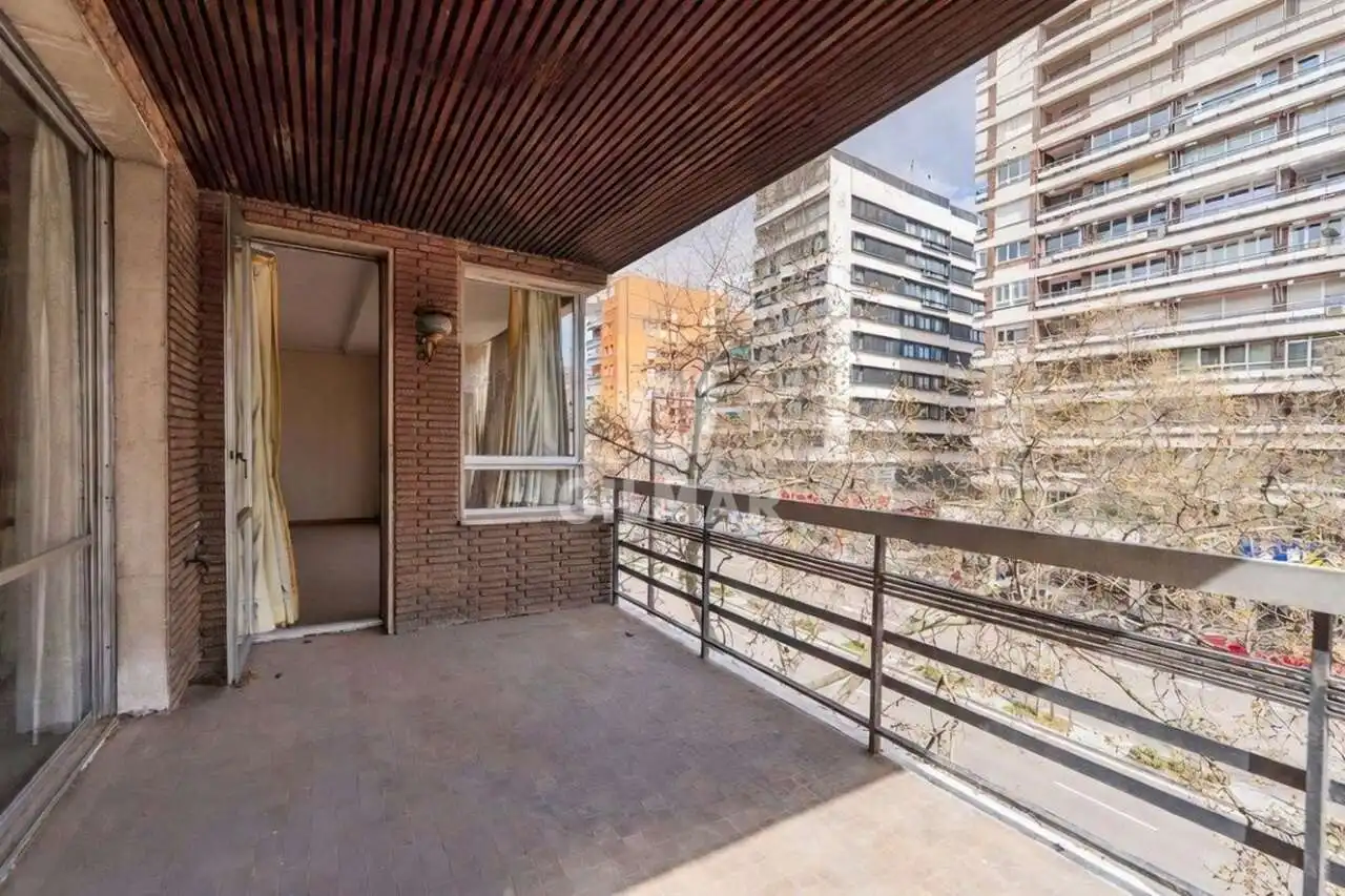 Terrassa de Pis en venda en Madrid amb Calefacció i Balcó