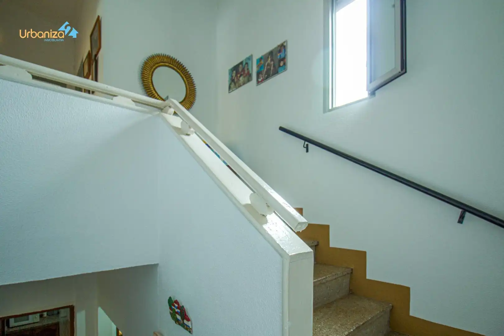 Casa adosada en venta en Badajoz con Aire acondicionado, Jardín privado y Terraza