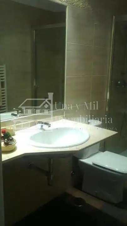 Baño de Casa o chalet en venta en Doñinos de Salamanca con Calefacción, Terraza y Trastero