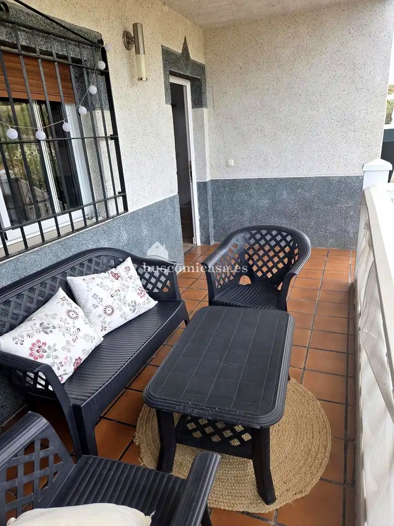 Terrassa de Casa adosada en venda en Jaén amb Aire condicionat, Terrassa i Piscina