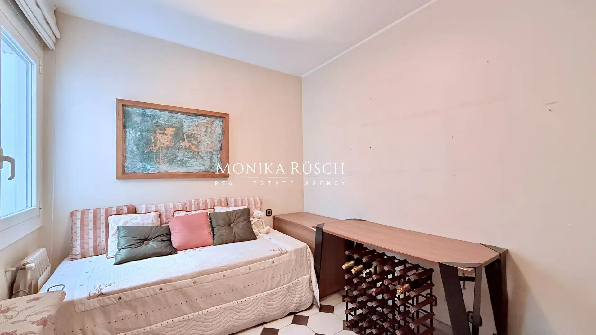Habitación de Piso en venta en Barcelona con Calefacción, Terraza y Trastero
