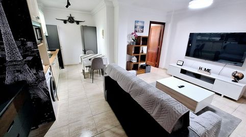 Foto 4 de Piso en venta en Calle Mariana Pineda, Santa Catalina - Canteras, Las Palmas de Gran Canaria