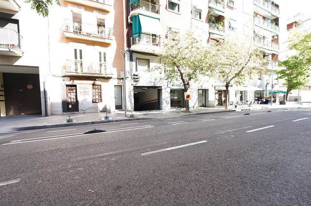 Garaje en Venta en La Sagrera