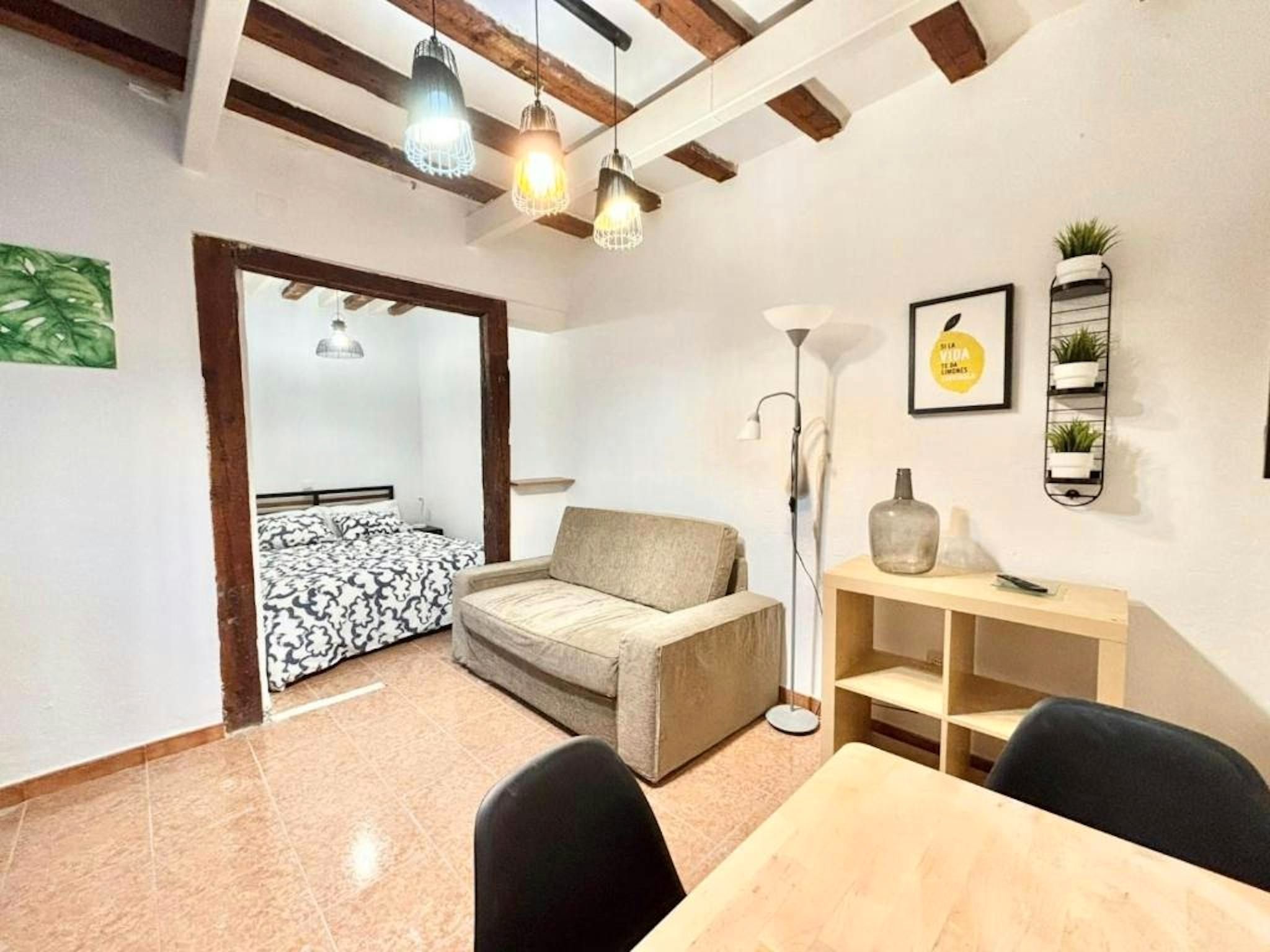 Living room of Flat to rent in  Madrid Capital  with Air Conditioner, Washing machine and TV