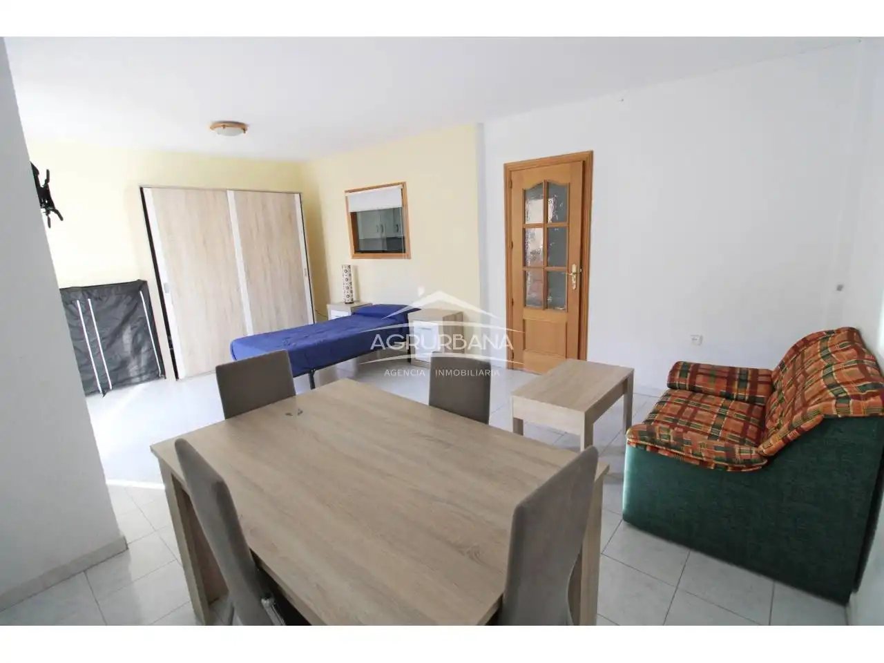 Comedor de Piso en venta en Motril con Balcón