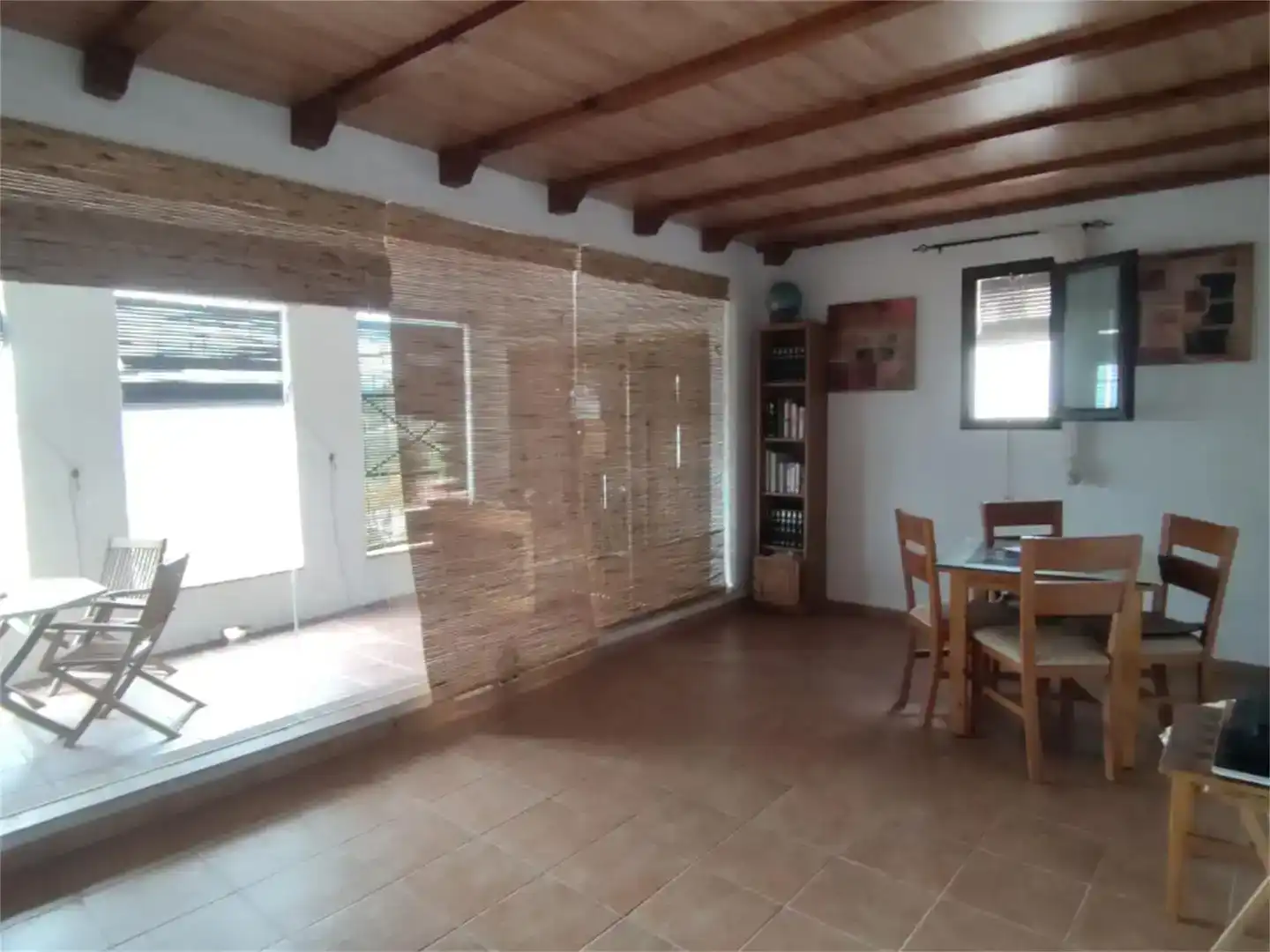 Menjador de Casa adosada en venda en Alpandeire amb Aire condicionat, Jardí privat i Parquet