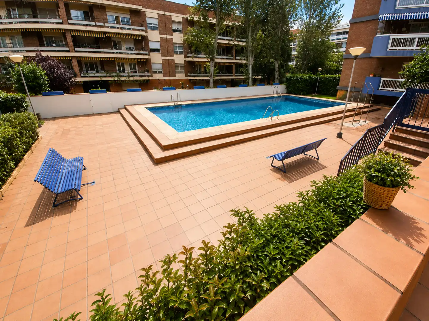 Piscina de Pis en venda en Córdoba amb Aire condicionat, Calefacció i Traster