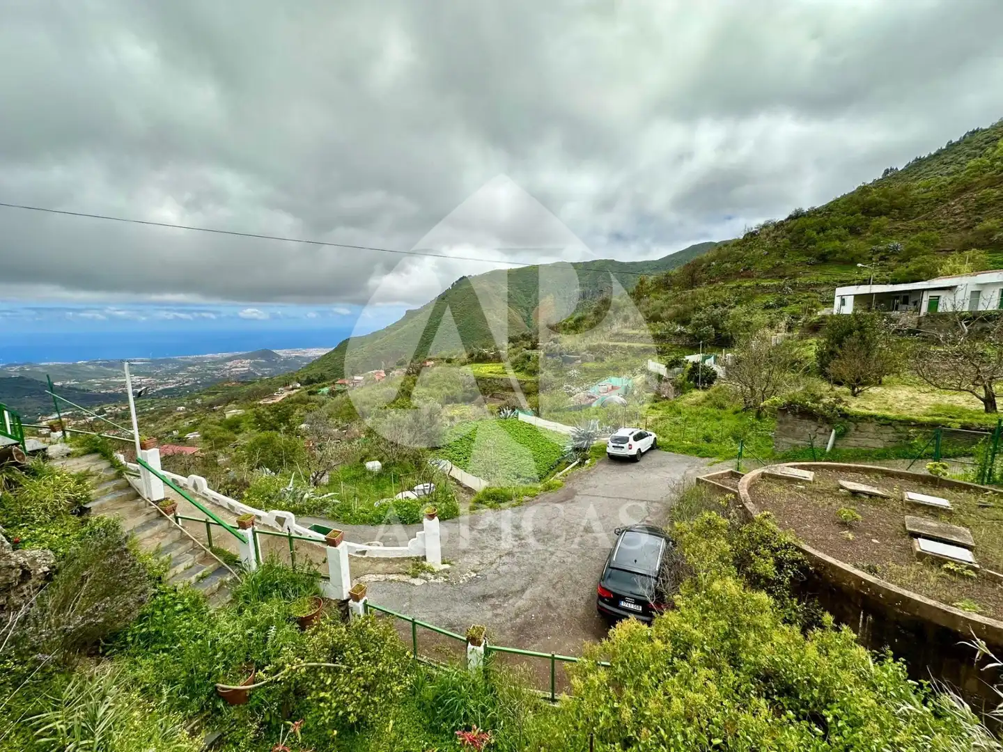 Vista exterior de Casa o xalet en venda en Valsequillo de Gran Canaria amb Jardí privat, Terrassa i Moblat