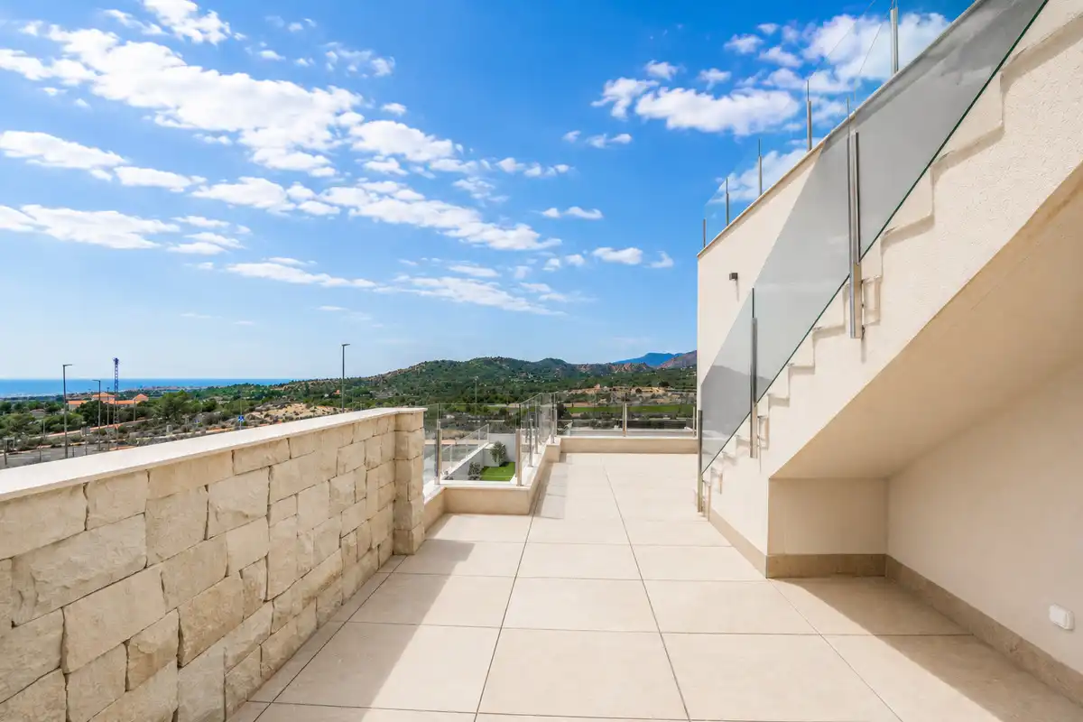 Semi-detached house with terrace for sale in Calle de Morella, imagen 35