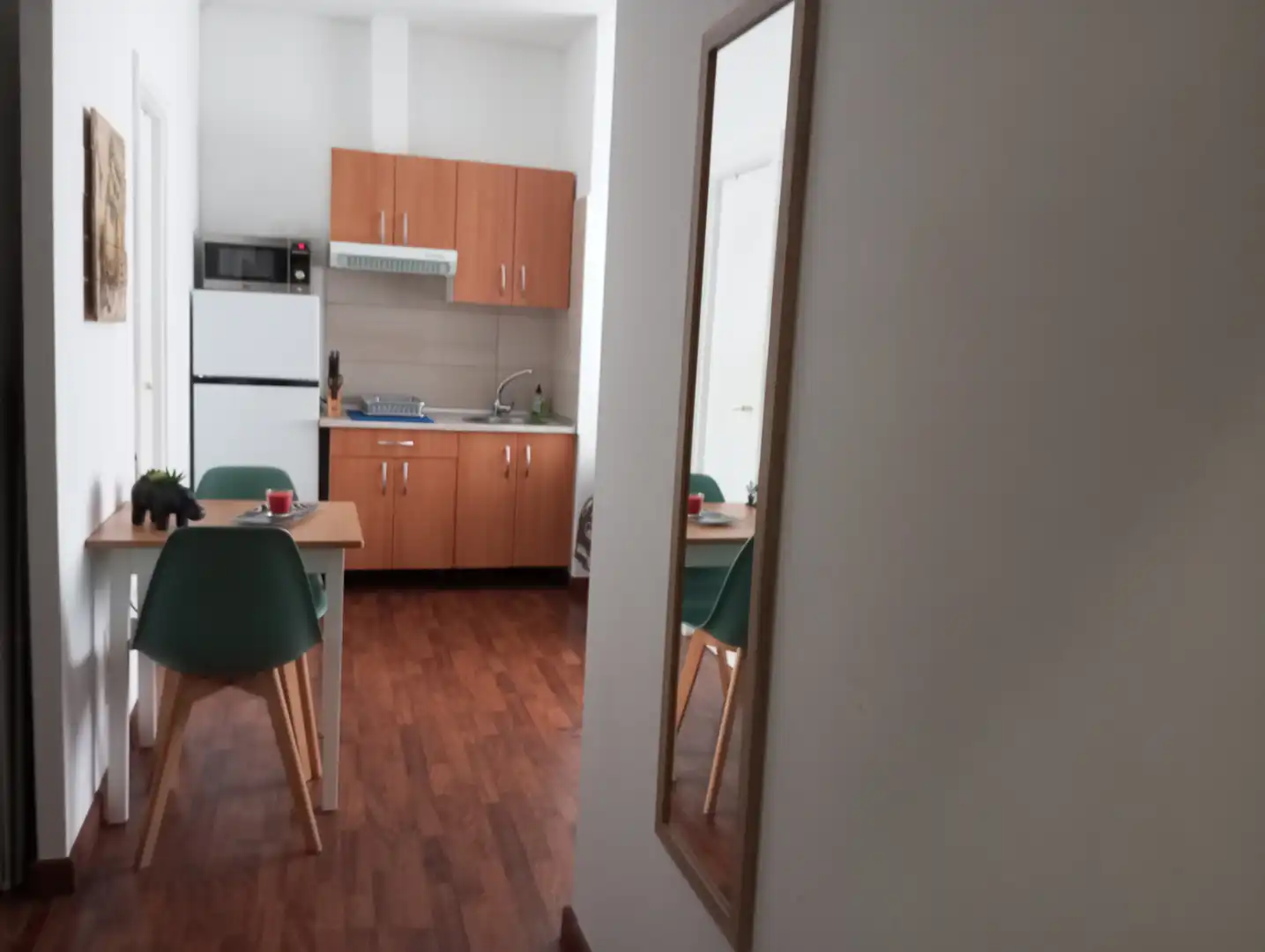 Cocina de Apartamento en venta en Vigo  con Parquet, Amueblado y Lavadora