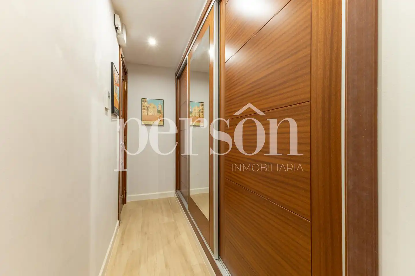 Schlafzimmer von Wohnung zur Miete in Valencia mit Klimaanlage und Möbliert