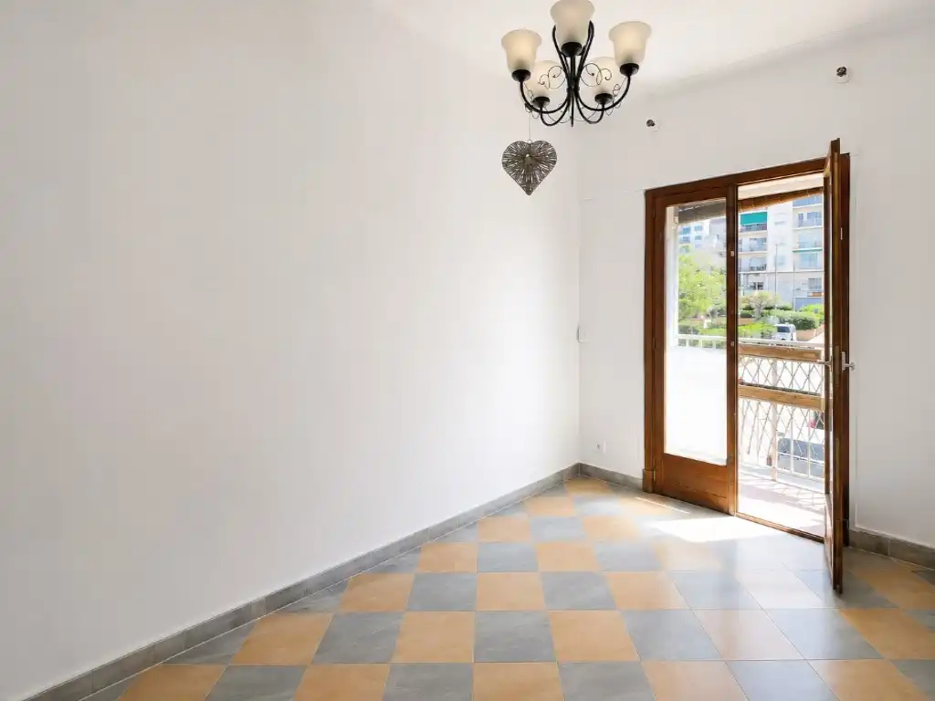 Wohnung zum Verkauf in  Palma de Mallorca mit Balkon