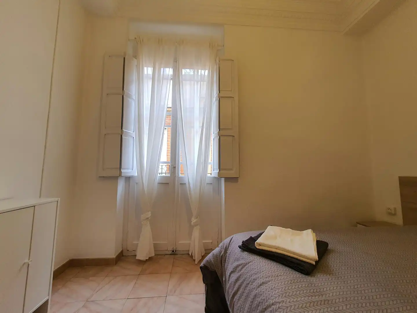 Habitación de Piso para compartir en Valencia con Lavadora