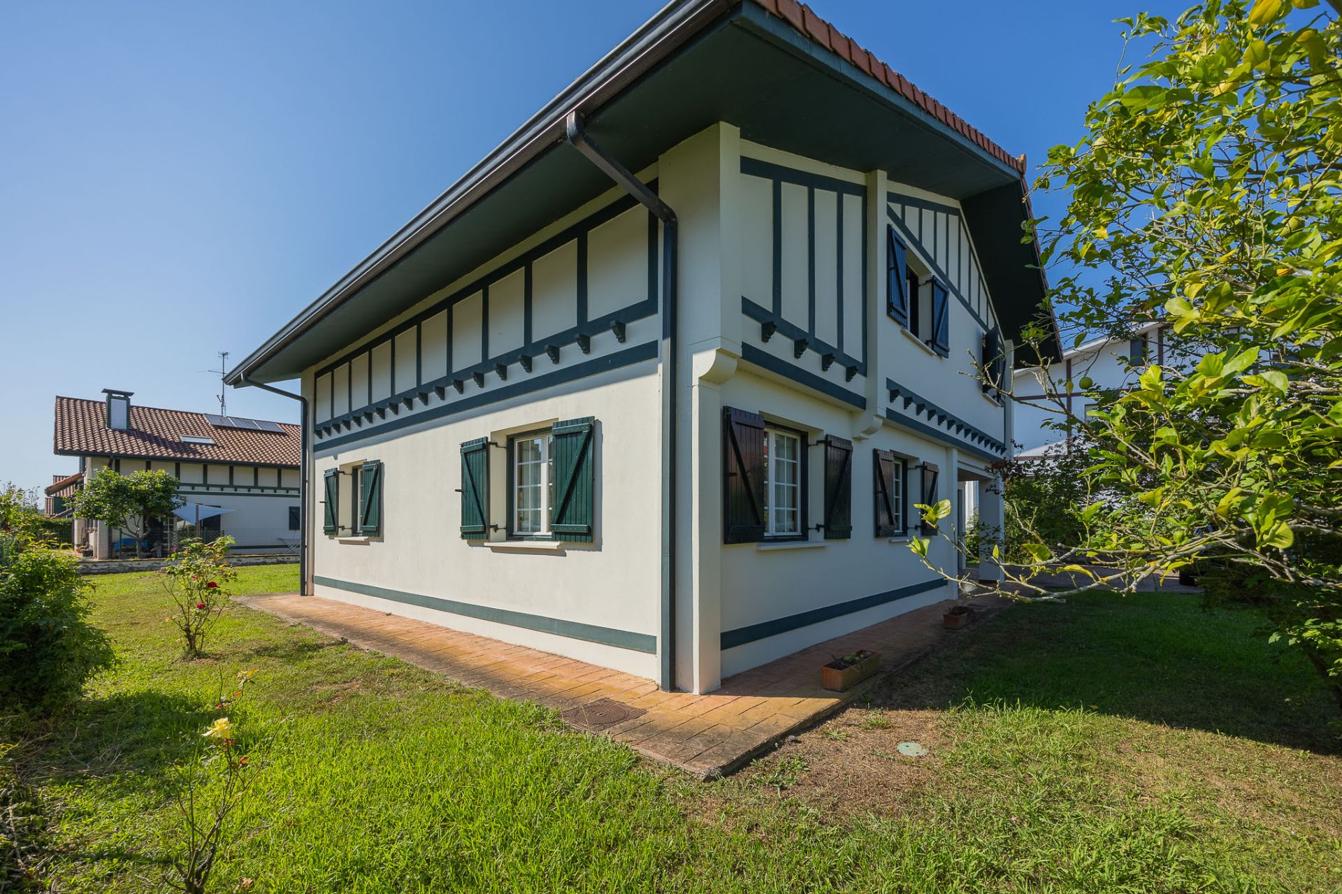 Vista exterior de Casa o xalet en venda en Gamiz-Fika amb Calefacció, Jardí privat i Traster