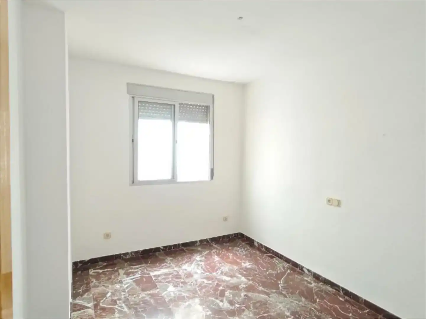 Habitación de Piso en venta en Villa del Río con Balcón