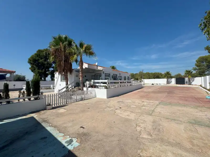 Villa mit Pool zum Verkauf in Diseminado la Malla, imagen 10