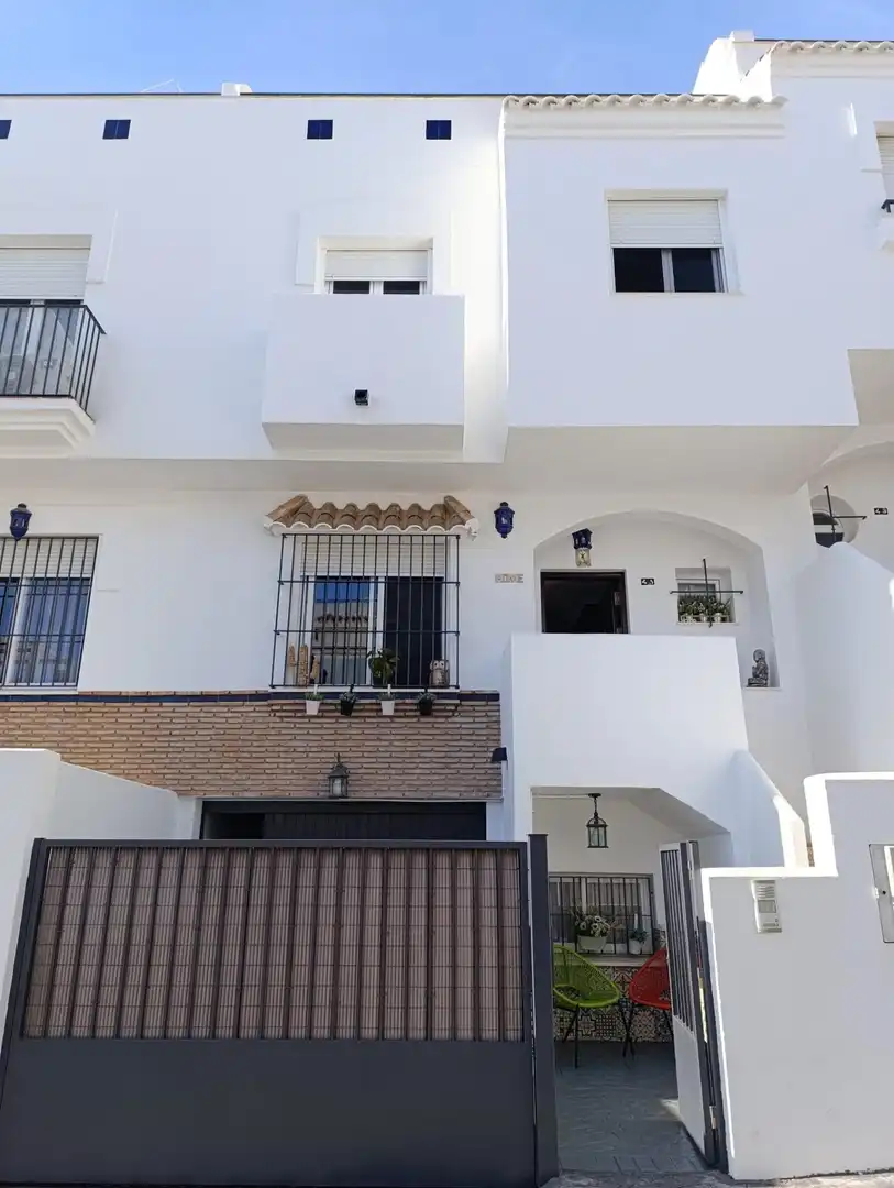 Maison mitoyenne avec terrasse à vendre à Torreblanca del Sol