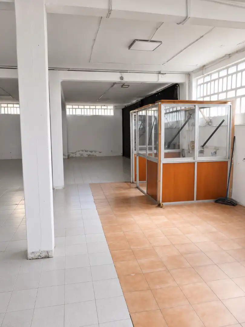Nau industrial de lloguer en Torrelavega 