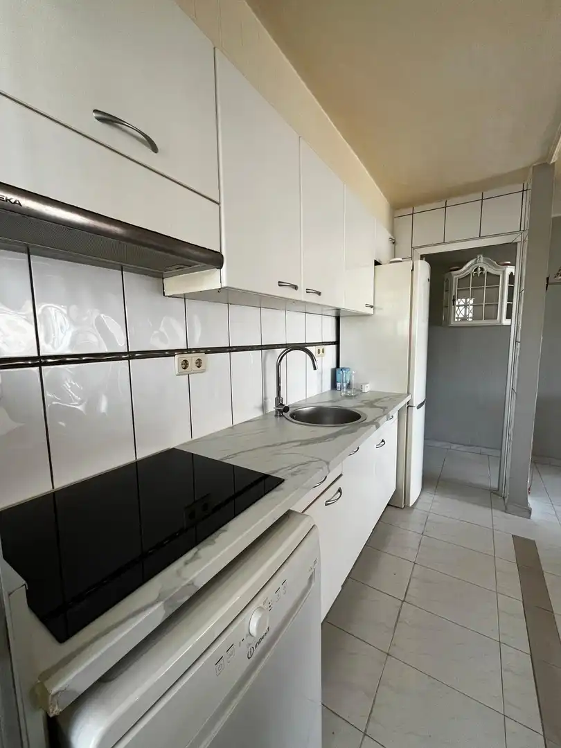 Cuina de Apartament en venda en Benidorm amb Aire condicionat, Calefacció i Moblat