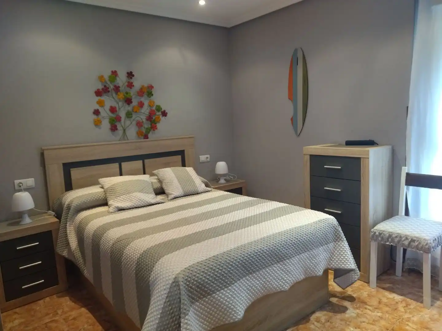 Bedroom of Attic for rent in Gijón   with Heating, Terrace and Furnished