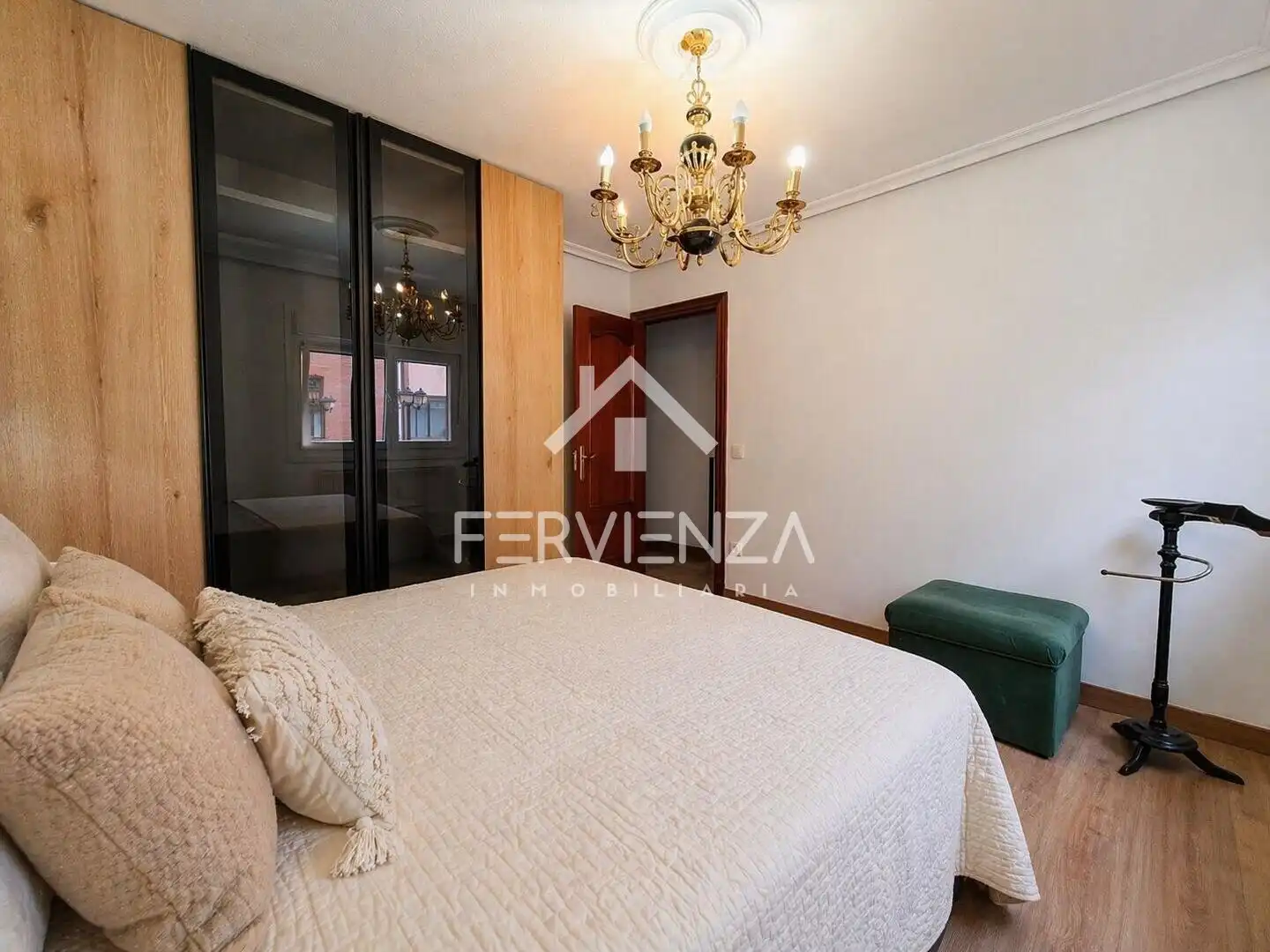 Piso con ascensor en venta en HUCA - La Cadellada, imagen 23