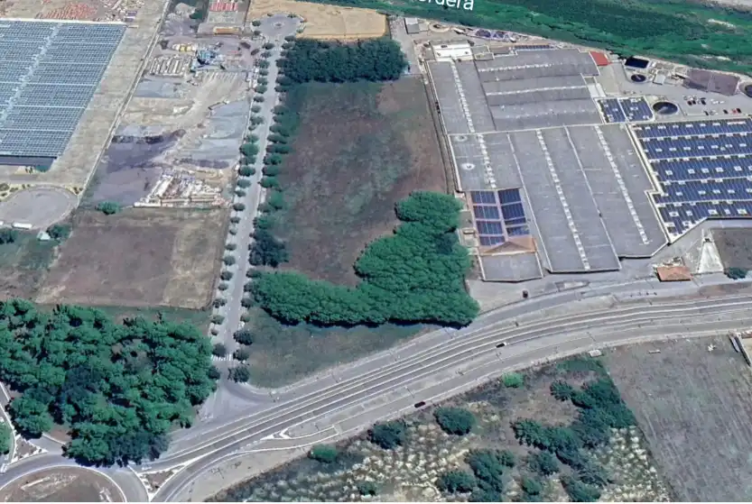 Terreny industrial en venda en Massanes