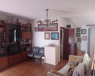 Sala d'estar de Casa adosada en venda en  Córdoba Capital amb Aire condicionat, Terrassa i Balcó