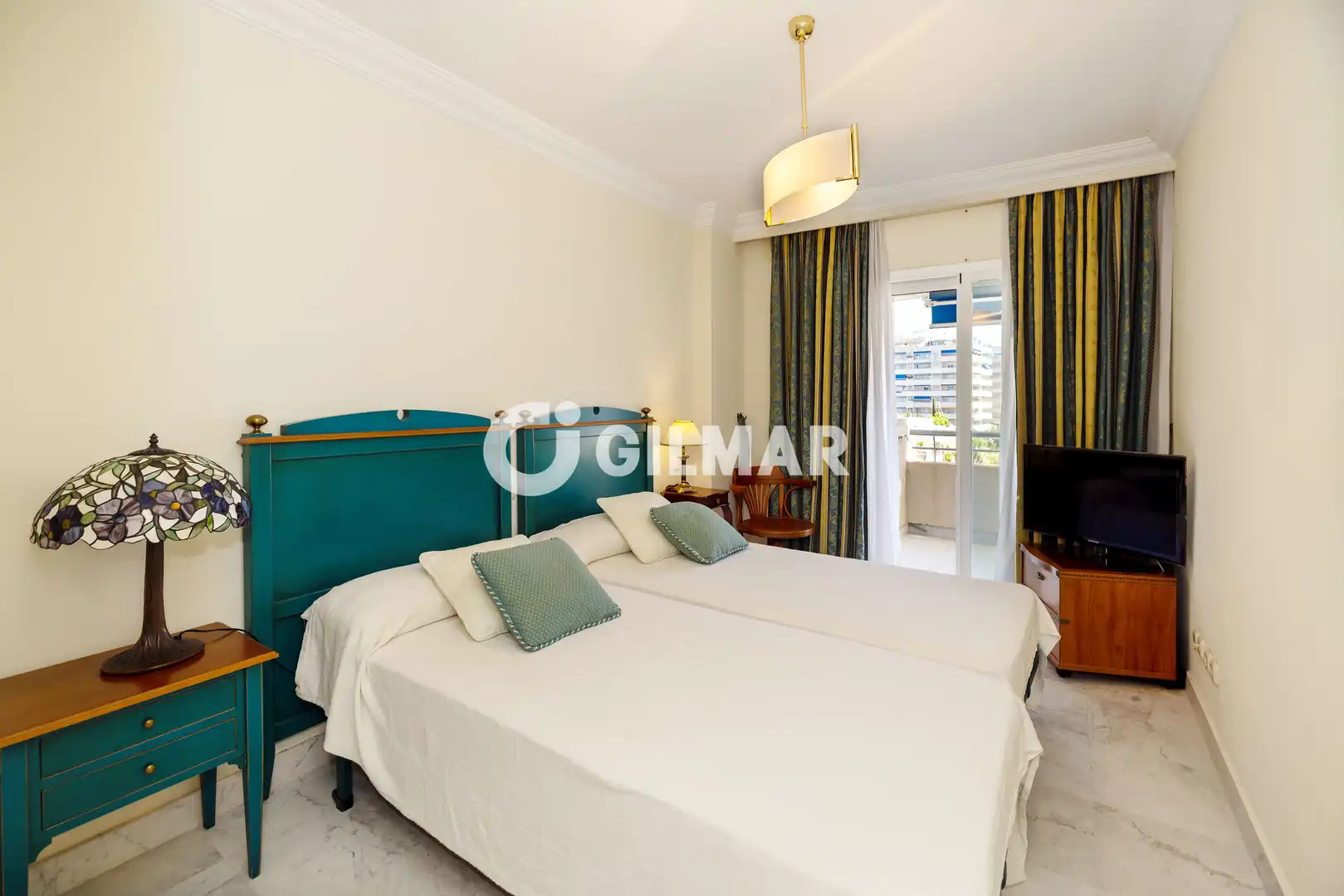 Bedroom of Apartments for sale in Marbella  with Heating, Swimming Pool and Balcony