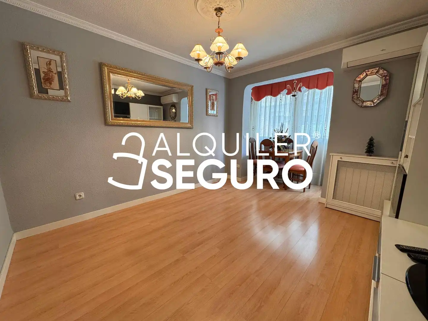Piso de alquiler en Capitan de la Gándara, Opañel