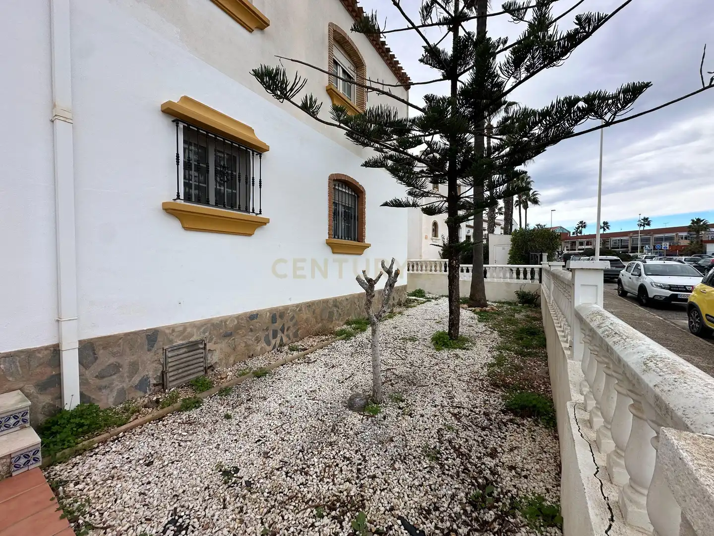 Vista exterior de Piso en venta en Orihuela con Piscina comunitaria