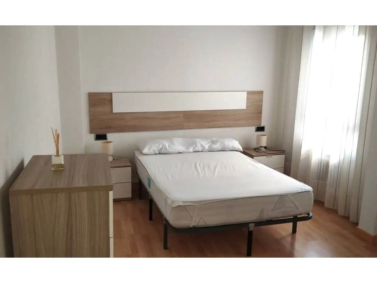 Bedroom of Apartments for rent in Albacete  with Air Conditioner and Balcony