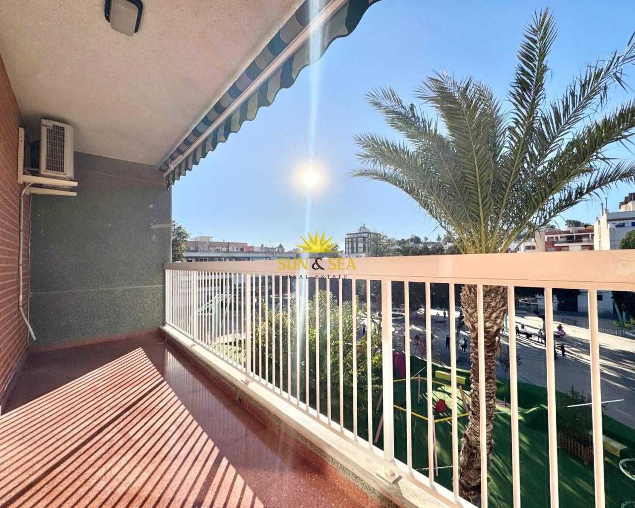 Vista exterior de Apartament de lloguer en Bigastro amb Aire condicionat, Calefacció i Moblat