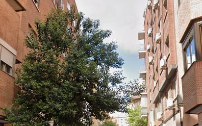 Exterior view of Flat to rent in  Madrid Capital  with Heating, Parquet flooring and Oven