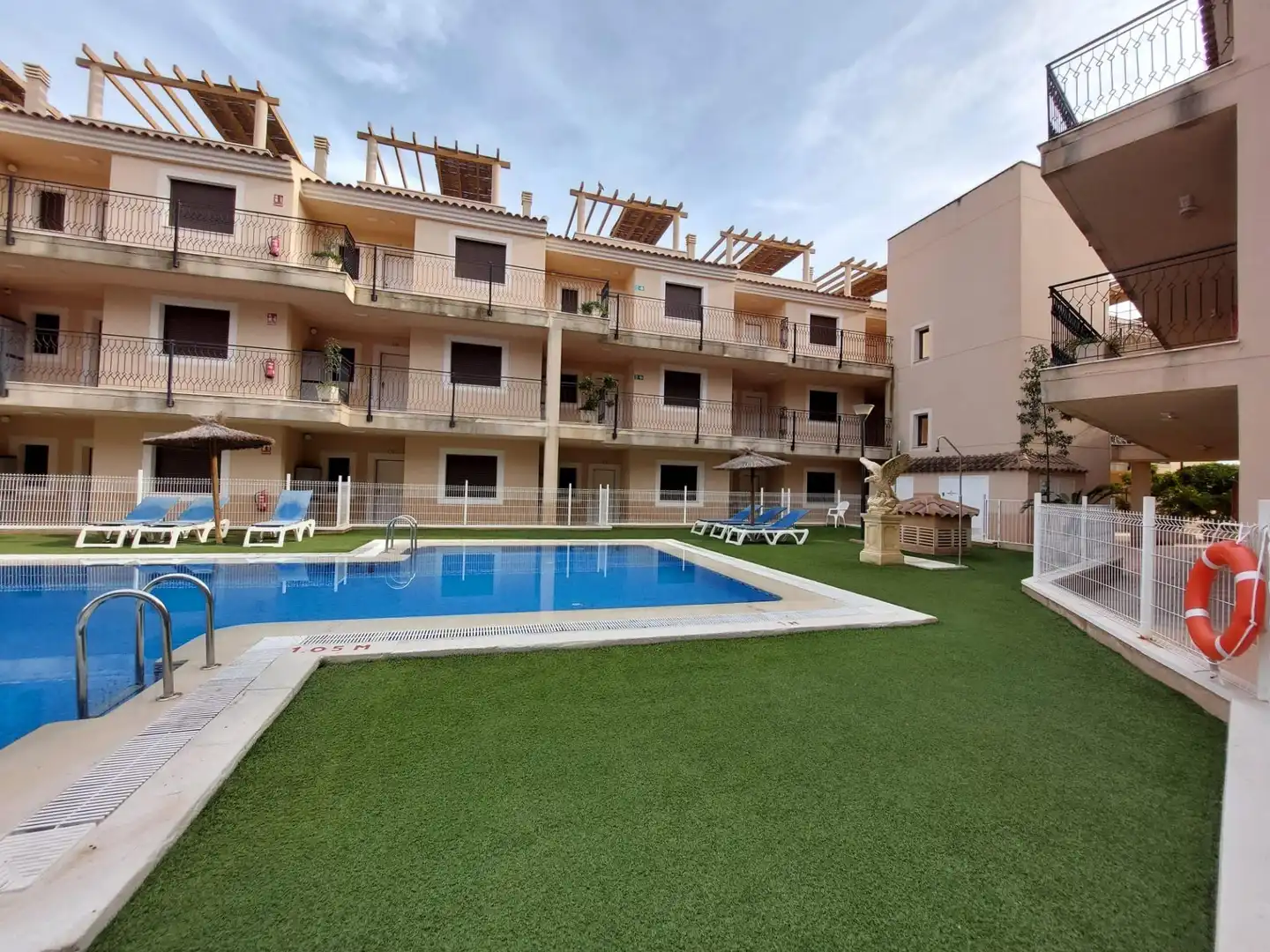 Piscina de Àtic en venda en Águilas amb Aire condicionat, Calefacció i Jardí privat