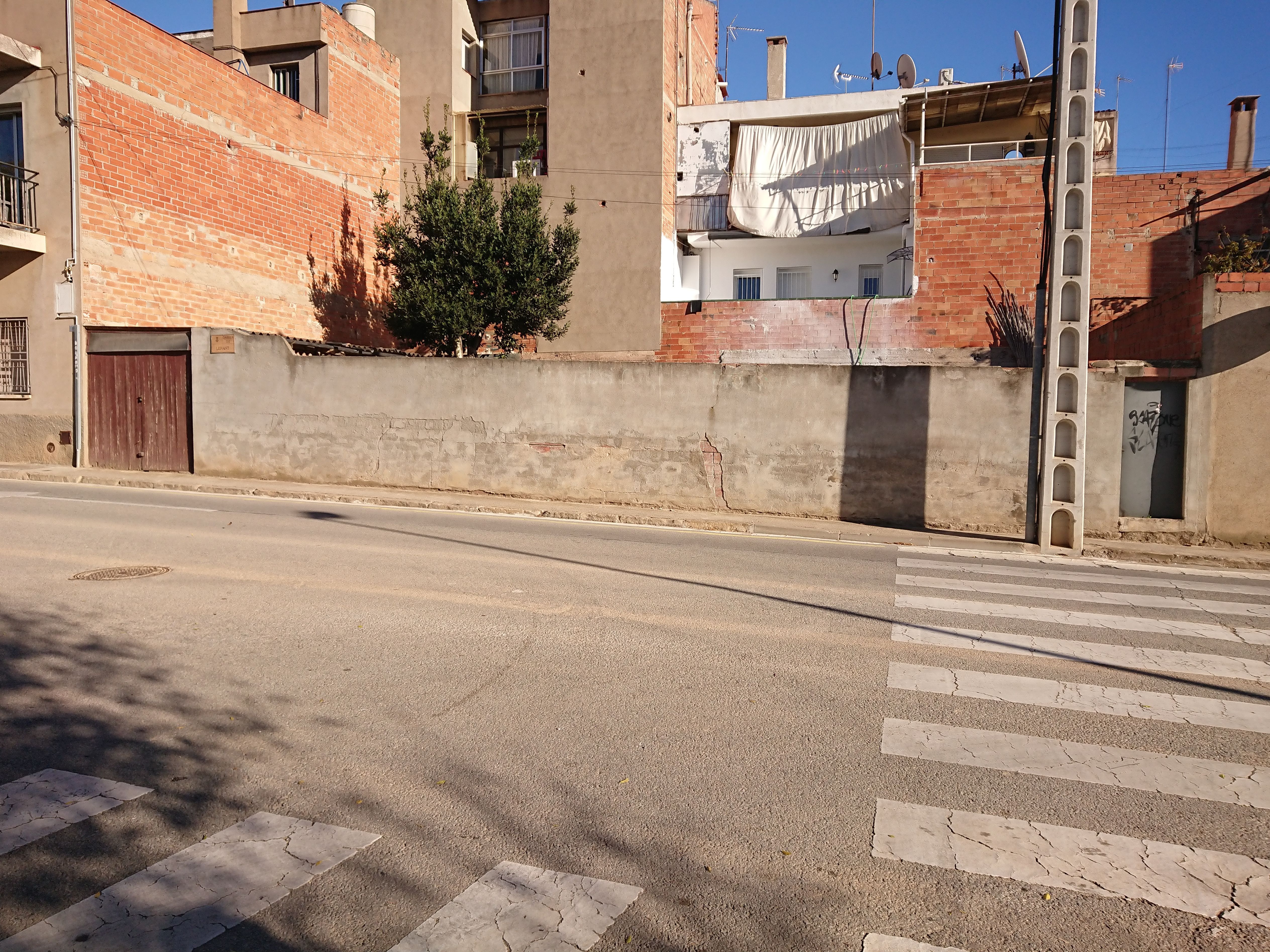 Vista exterior de Residencial en venda en Rubí