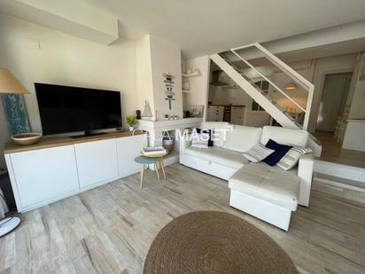 Living room of Single-family semi-detached for sale in Sant Feliu de Guíxols  with Heating