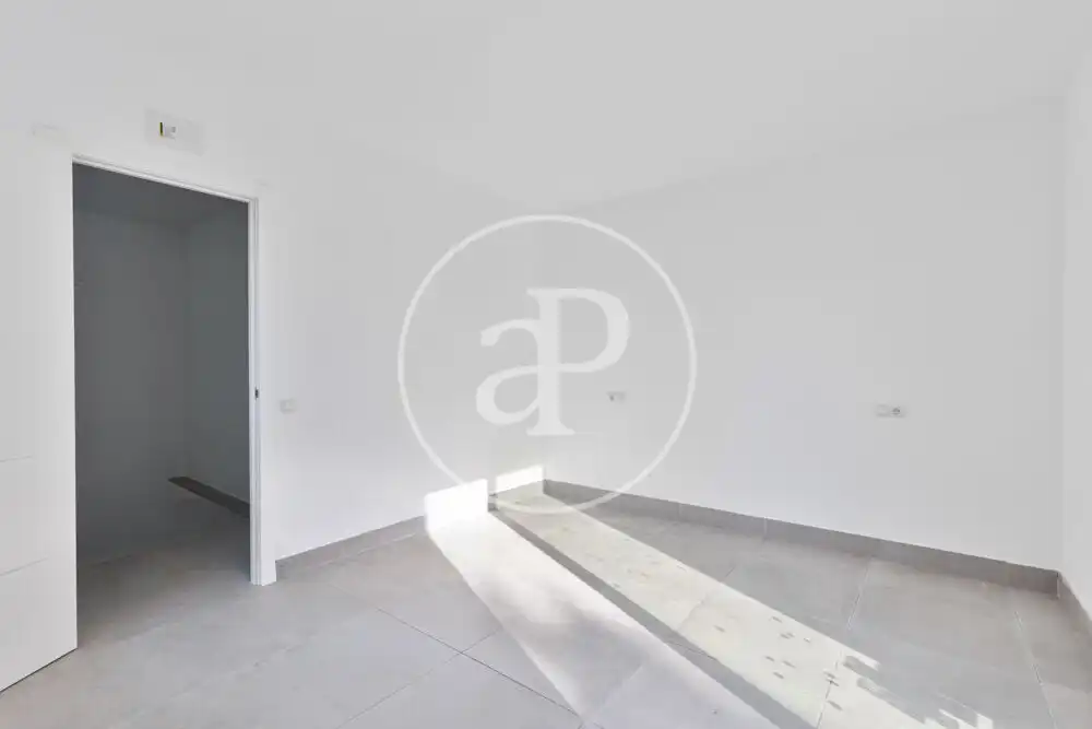 Casa aparellada amb terrassa en venda a Godelleta, imagen 15